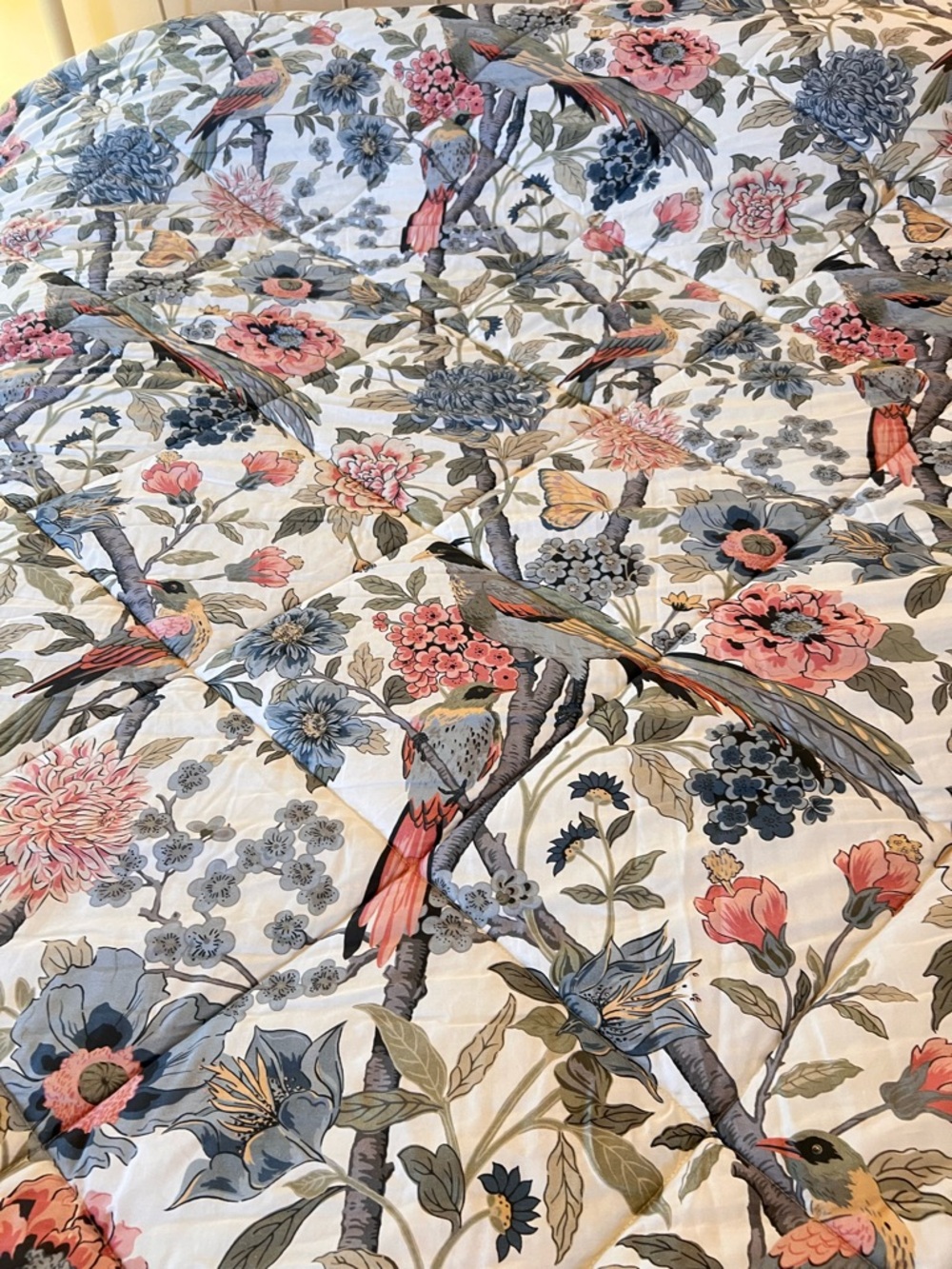 Pottery Barn Bloom Sateen Ivory Full/Queen Comforter Luxury Floral - Picture 7 of 9